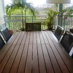 Appartement Charmant A Saint Francois Vue Sur Mer 90 M² Piscine Partagee